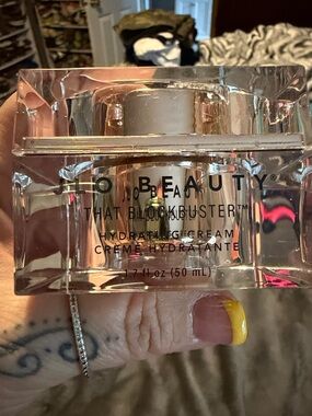 JLO Beauty Tarte That Galblockbuster Hydrating Cream - Pink